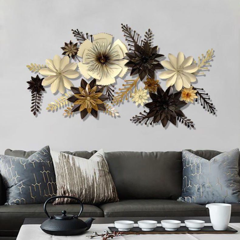Metal flower wall decor