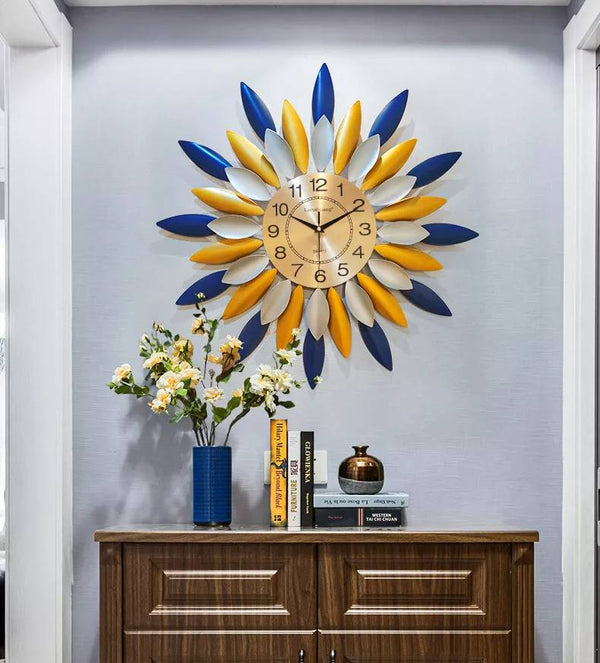 Metal wall clock flower