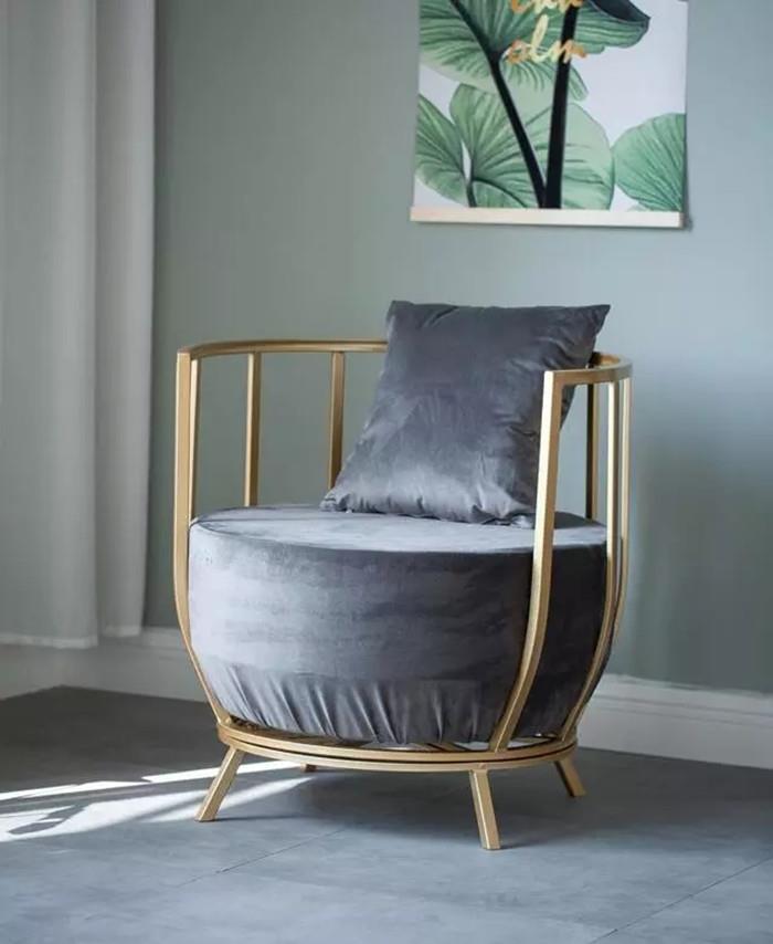 Curly Chair