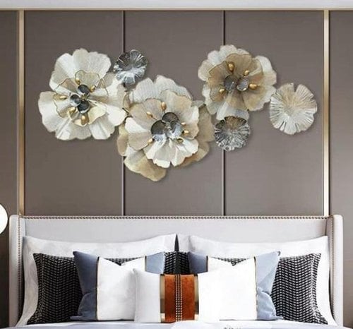 Beautiful Wall Hanging White Flowers