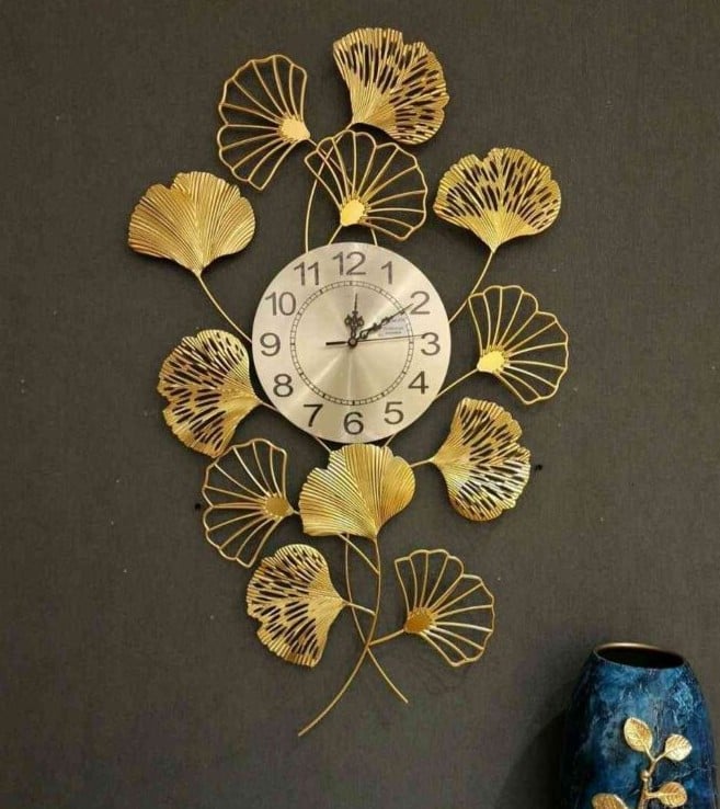 Metal wall clock watch
