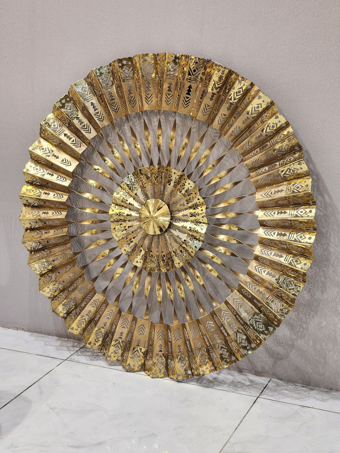 Imported circle wall decor