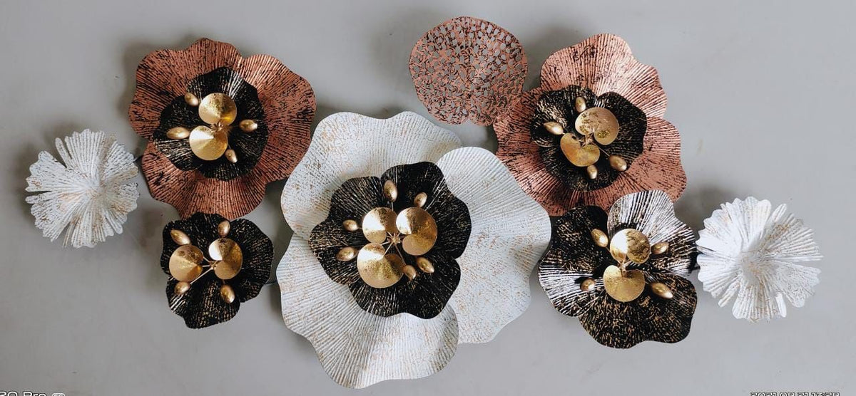 Metal wall decor flower
