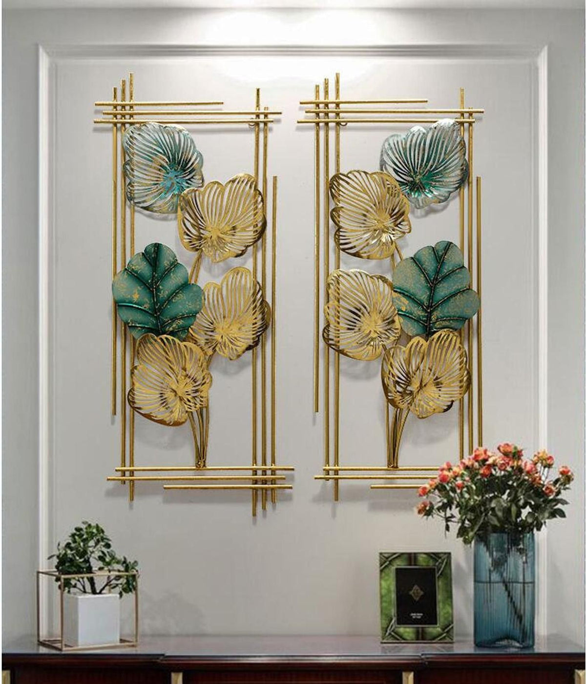 Twin Set vertical leaves