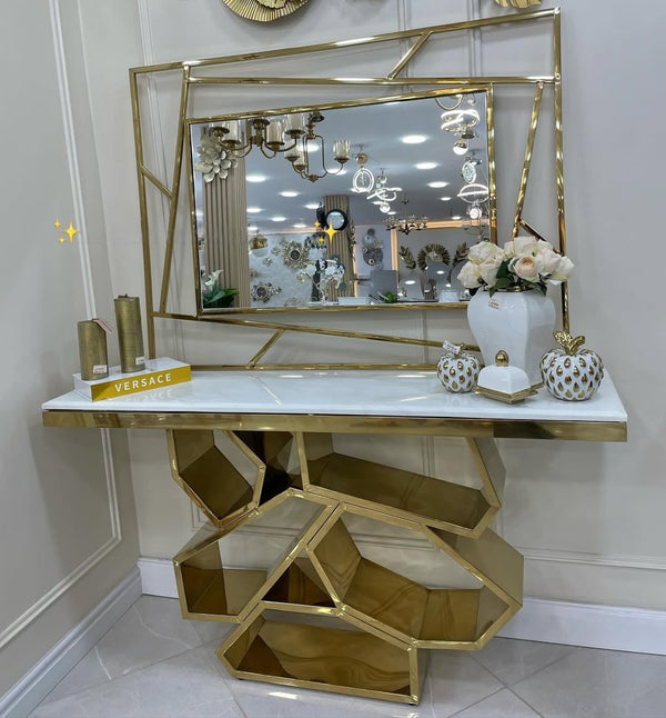 Latvian console